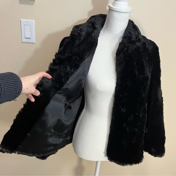 Vintage Skagit Furs Real Fur Jacket - Picture 2 of 14